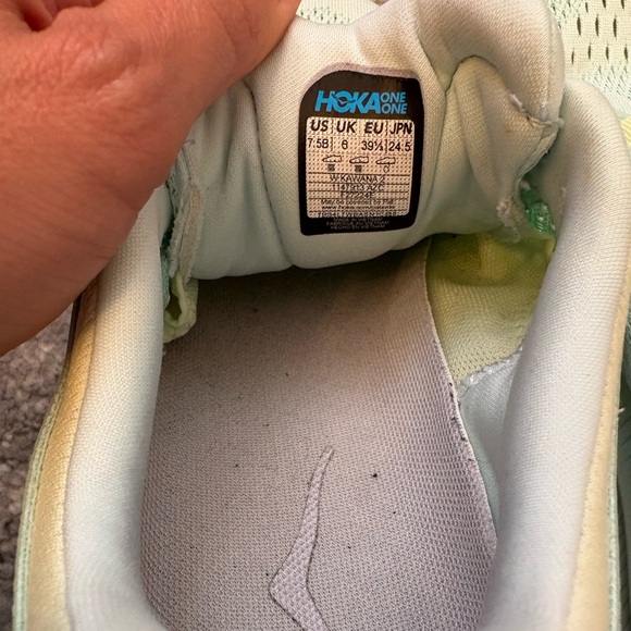 Hoka Kawana 2 Running Shoes, Women’s 7.5 - Picture 14 of 15